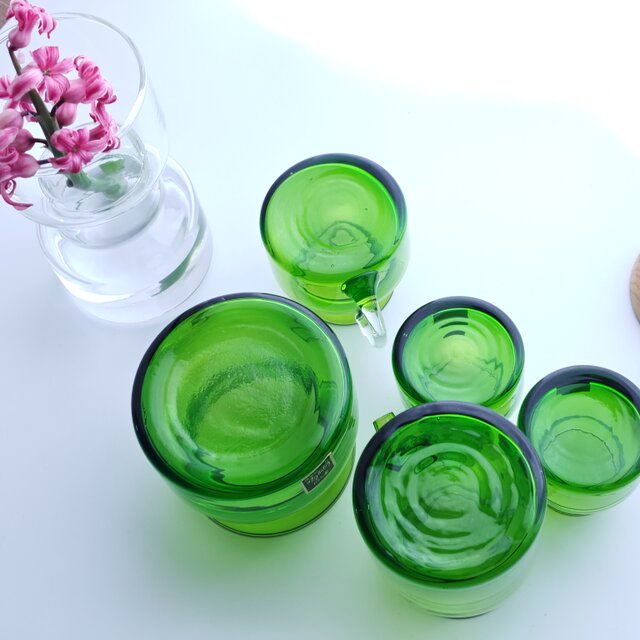 日本製 グリーンの薄はりガラス キッチンウェア 調味料入れ 5点セット