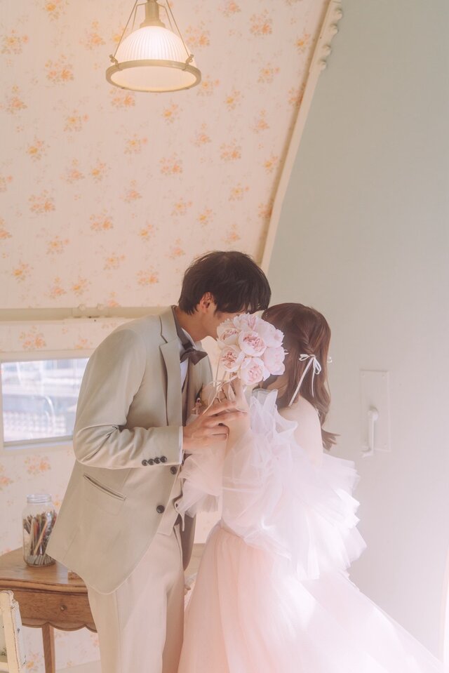 実例写真！カラードレス 薄ピンク オフショルダー ソフトチュール