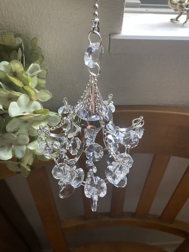 プチシャンデリア サンキャッチャー 光のしずく ｜Antique Prism