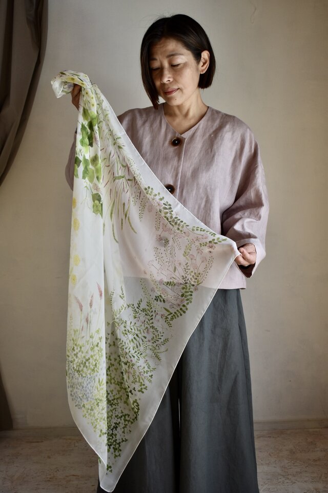 シルクスカーフ「wildflower」 | iichi 日々の暮らしを心地よくする