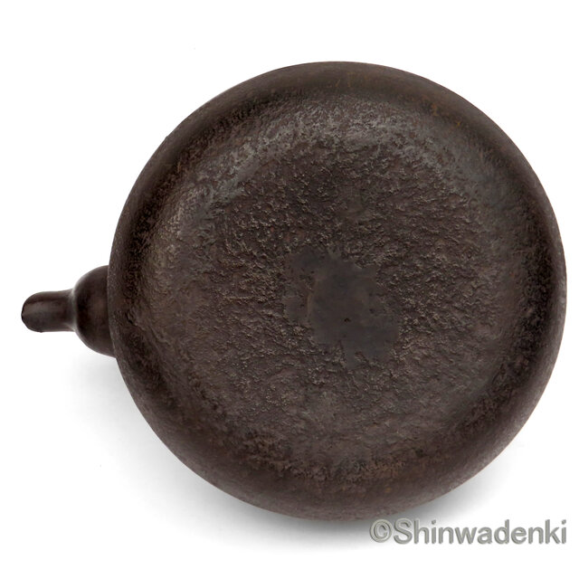 南部鉄器 鉄瓶 岩戸賢一郎作 平丸肌 1.6L 内面漆焼付・酸化被膜仕上