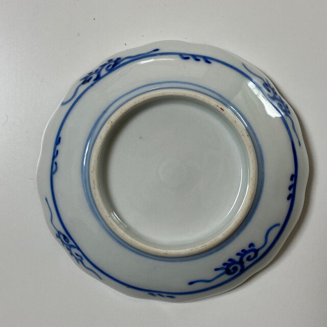 吉祥紋が華やぐ、色絵小皿 | iichi 日々の暮らしを心地よくする