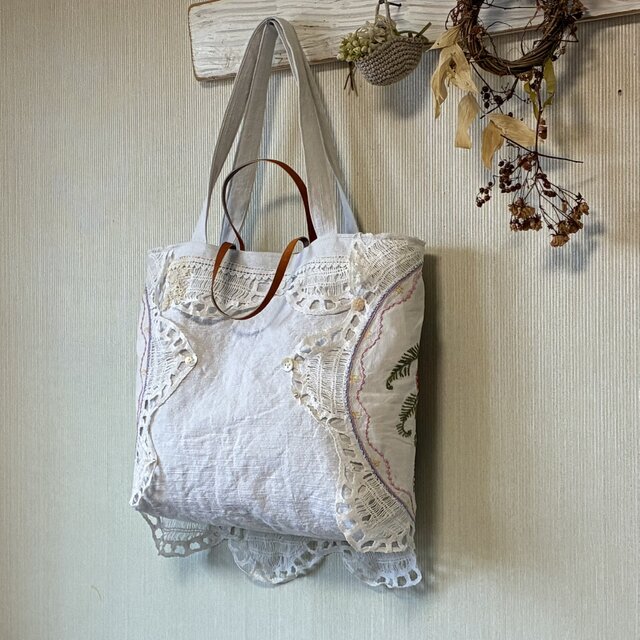 豪華なvintage刺繍*antique homespunlinen*花カゴ刺繍*大き目トート