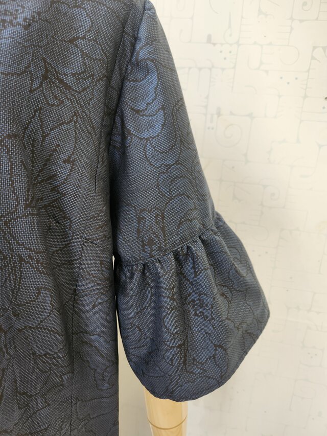大島紬リメイク ギャザー袖ワンピース | iichi 日々の暮らしを心地よく