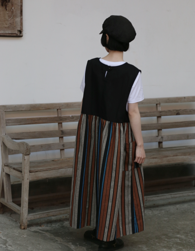 一枚で個性派に。重ねて楽しむ着回し万能アイテム リネンワンピース