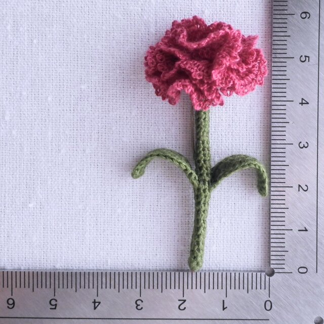母の日ギフトに かぎ針編みブローチ ほっこりコサージュ