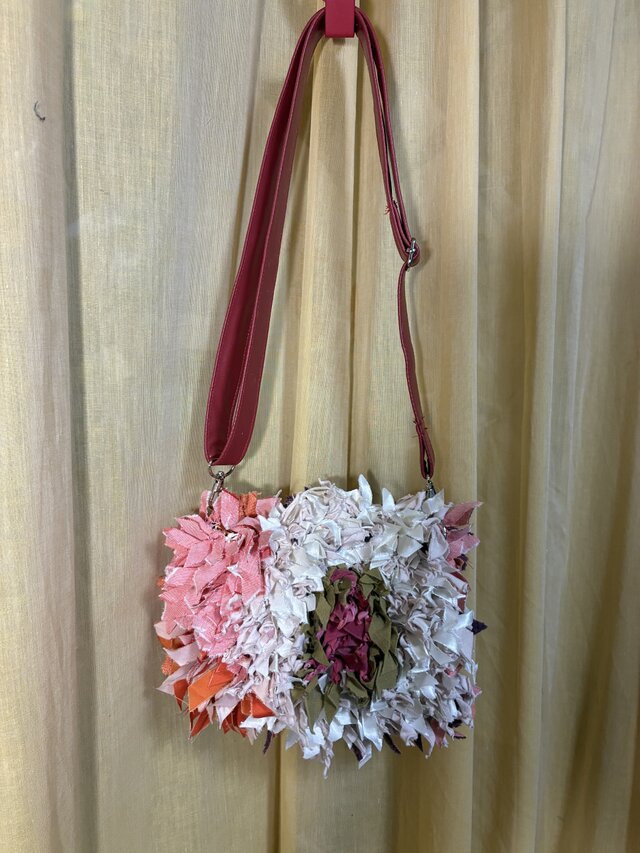 1064 なおまま様専用 花柄デニムリメイクバック ハンドメイド 【公式通販】