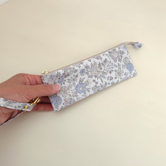 リバティ ペンケース｜長すぎない17.5cm｜コンパクトでかさばらない
