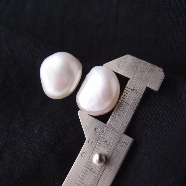 Big Baroque Pearl Earrings／大粒バロックパール クリップイヤリング