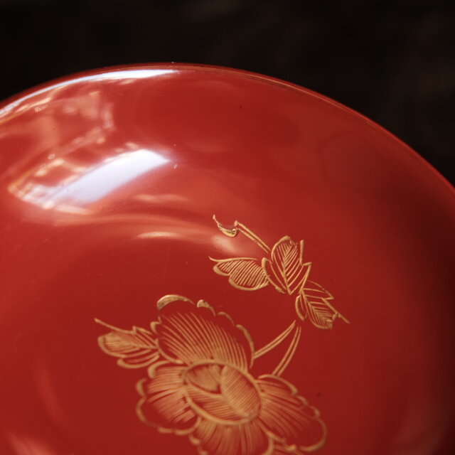 花と蝶々◇古輪島塗 花蝶文沈金小皿 漆器 骨董/antiques 古民家 菓子皿