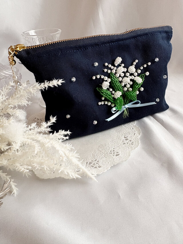 すずらんのビーズ刺繍ポーチ[母の日プレゼント] | iichi 日々の暮らし