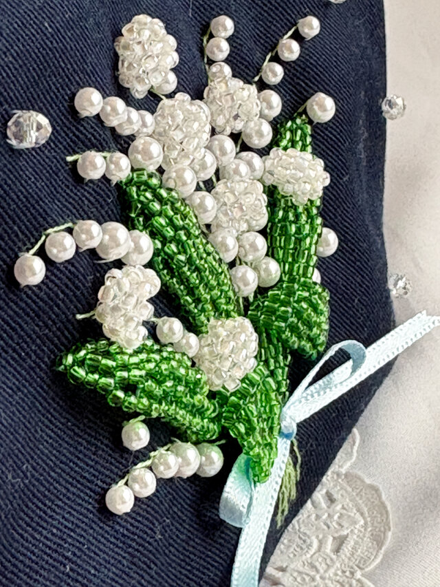 すずらんのビーズ刺繍ポーチ[母の日プレゼント] | iichi 日々の暮らし