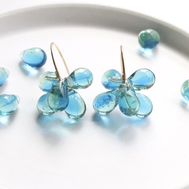 紫陽花色チェコガラス ピアス／イヤリング＆ネックレスセット 小ぶり