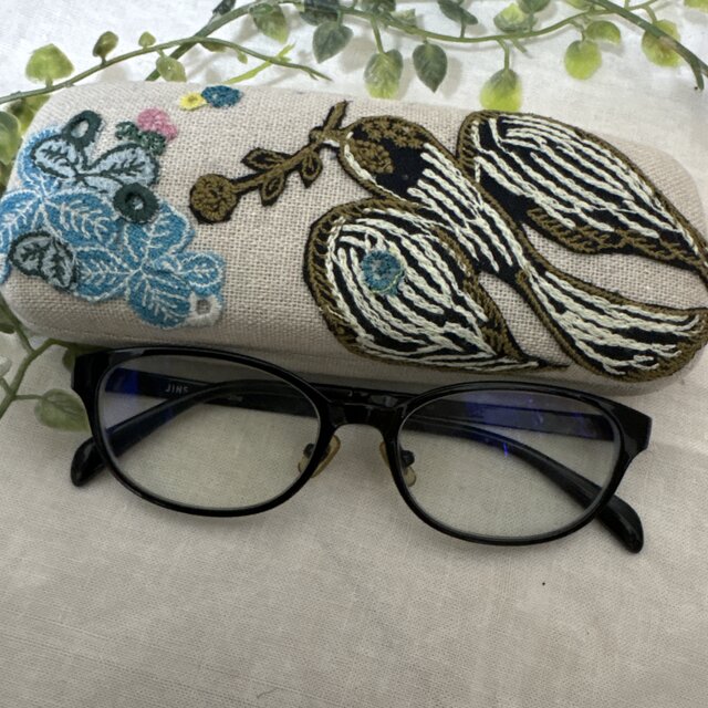 ✳︎ ✳︎ ハンドメイド☆ミナペルホネンfollowing day刺繍メガネ