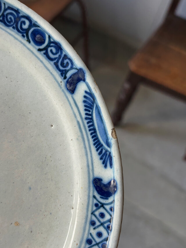 アンティークデルフト 大皿 18世紀 Delft デルフト 平皿 オランダ アンティーク 0502572 | iichi