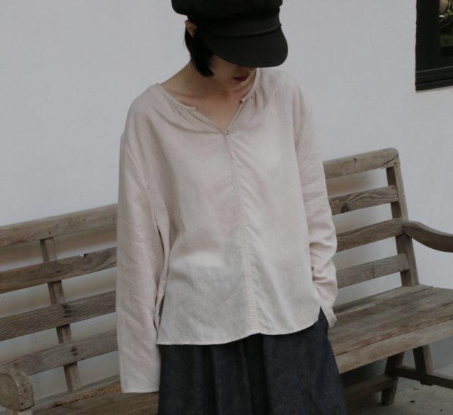 リネンシアー素材 長袖プルオーバー ベージュ it-69f0818c0cd94-1200.png