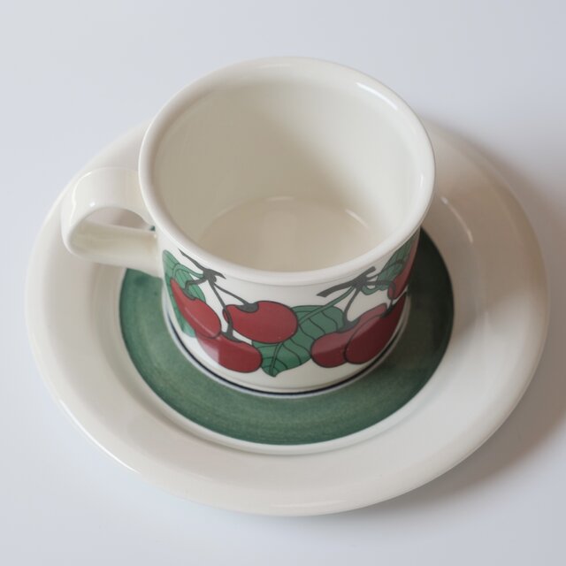 ARABIA Kirsikka C&S アラビア キルシッカ コーヒーカップ＆ソーサー④ 