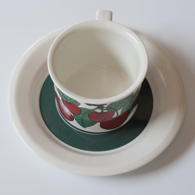 ARABIA Kirsikka C&S アラビア キルシッカ コーヒーカップ＆ソーサー⑤