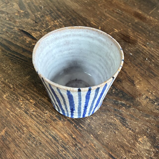 十草蕎麦猪口 青灰｜和陶器 | iichi 日々の暮らしを心地よくする