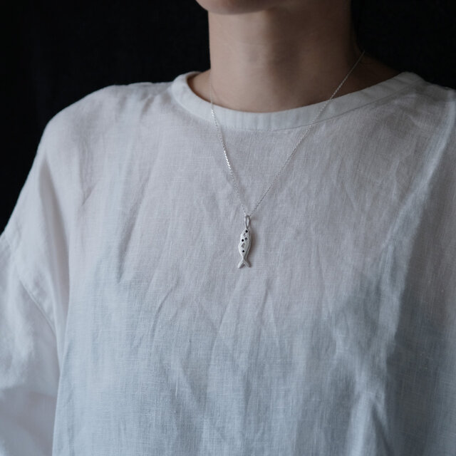 艶消し 魚 ネックレス シルバー925 | iichi 日々の暮らしを心地よく