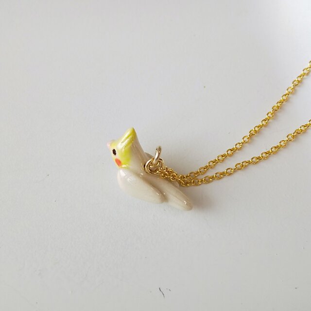 オカメインコ・ルチノーのネックレス | iichi 日々の暮らしを心地よく