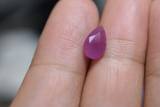 RS13-64 非加熱 1.54ct ミルキー 明るいピンク紫 サファイア べドナム