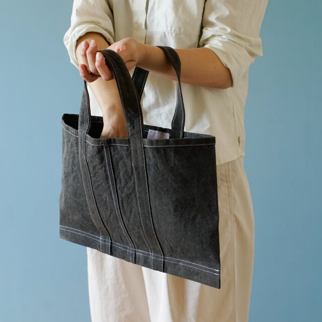柘榴染｜トートバッグ｜Petanco Tote / MINI ｜軽やかに持てるロウ引き