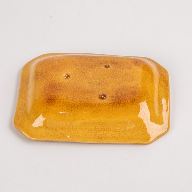 淡路珉平焼 黄釉陰刻八角小皿 豆皿 個体B | iichi 日々の暮らしを