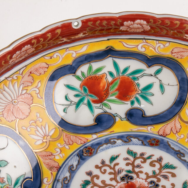 699　古伊万里金赤輪線文様盃　無傷美品　明治 古伊万里 金襴手 柘榴蟠桃文 透し彫り大鉢 明治時代 E1585 | iichi
