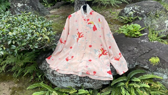 着物リメイク】やさしいスタンドカラーのブラウス/後ろギャザー