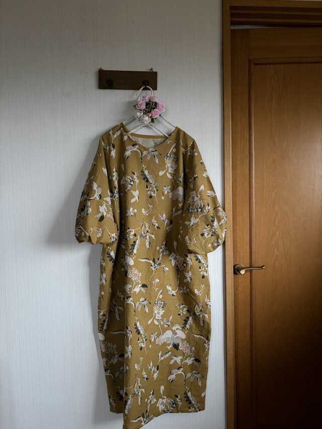 綿麻シーチングのバルーン袖ワンピース | iichi 日々の暮らしを