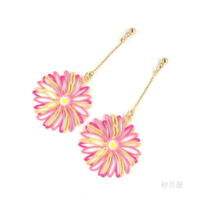 ピンク花の揺れるロングピアス】イヤリング ギフトラッピング プチ
