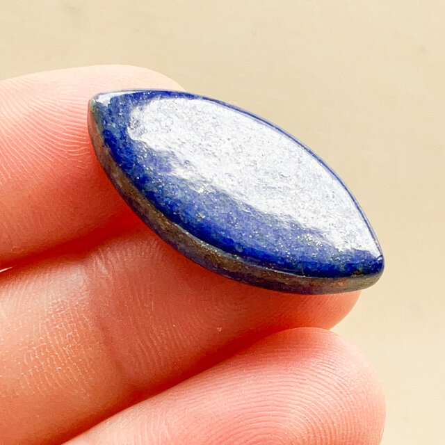 ラピスラズリ[196] 29x14mm 20Cts ルース ／天然石 ／ カボション 