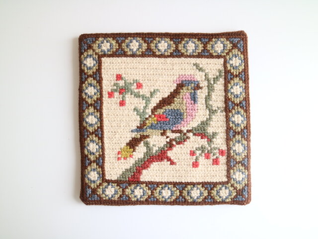 スウェーデンで見つけたツヴィスト刺繍のタペストリー No.6760 | iichi