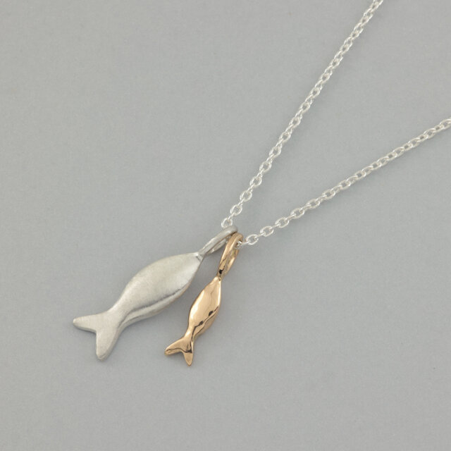 K18/シルバー925|コンビお魚ネックレス シルバーネックレス | iichi