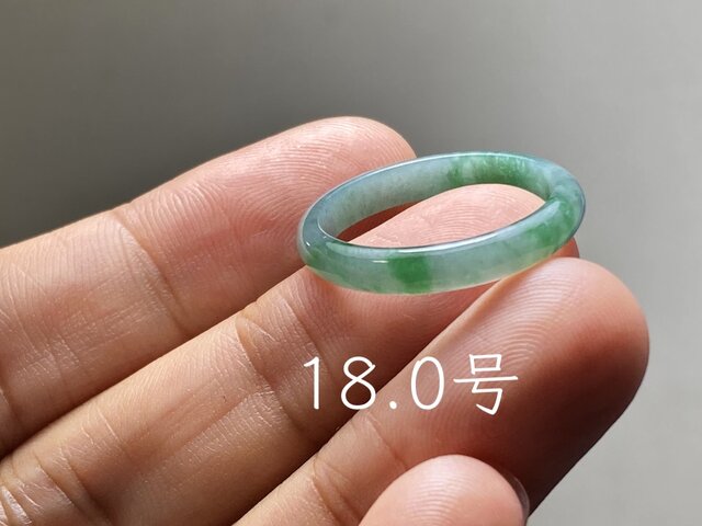 L17-189 糯種 青緑 18.0号 グアテマラ産 A貨 本翡翠 くりぬき リング