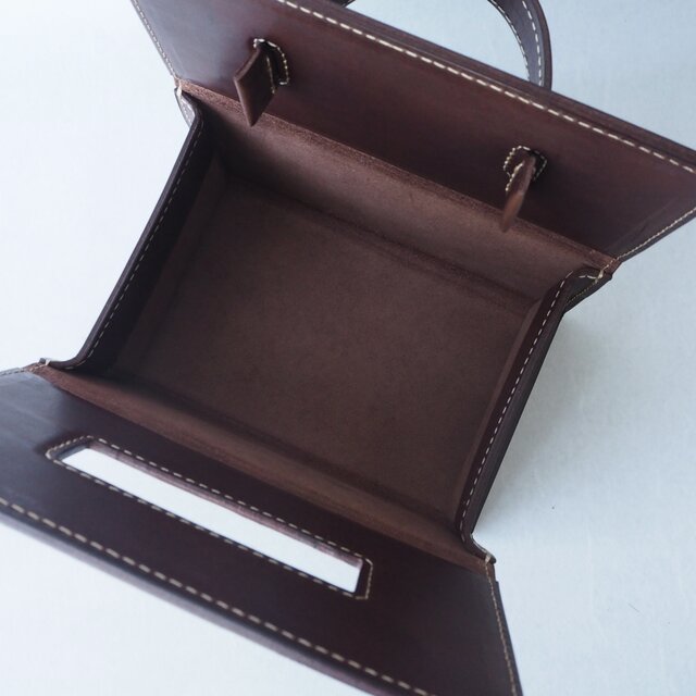 本革》革の道具箱／持ち手付きレザーボックス（焦茶） | iichi 日々の