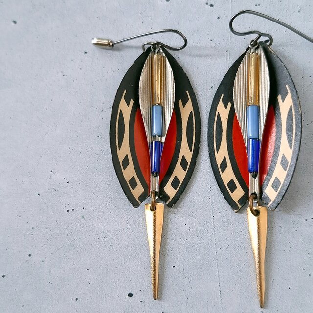 paper art african pattern dangle ヴィンテージピアス | iichi 日々の 