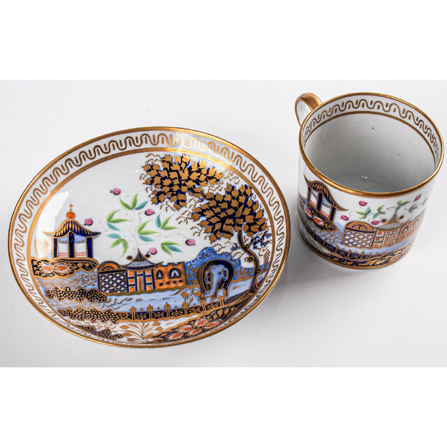 ニューホール シノワズリ 色絵金彩象模様 カップ＆ソーサー F644A