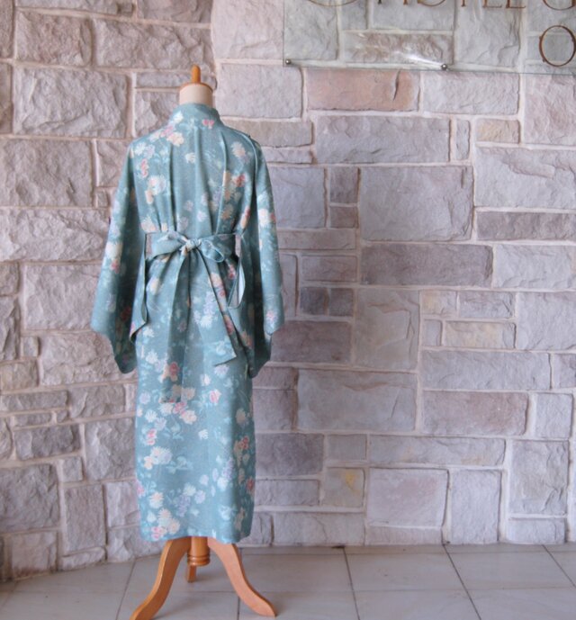 レトロクラシカル 錆浅葱色（さびあさぎいろ、ミルキーグリーン） 着物