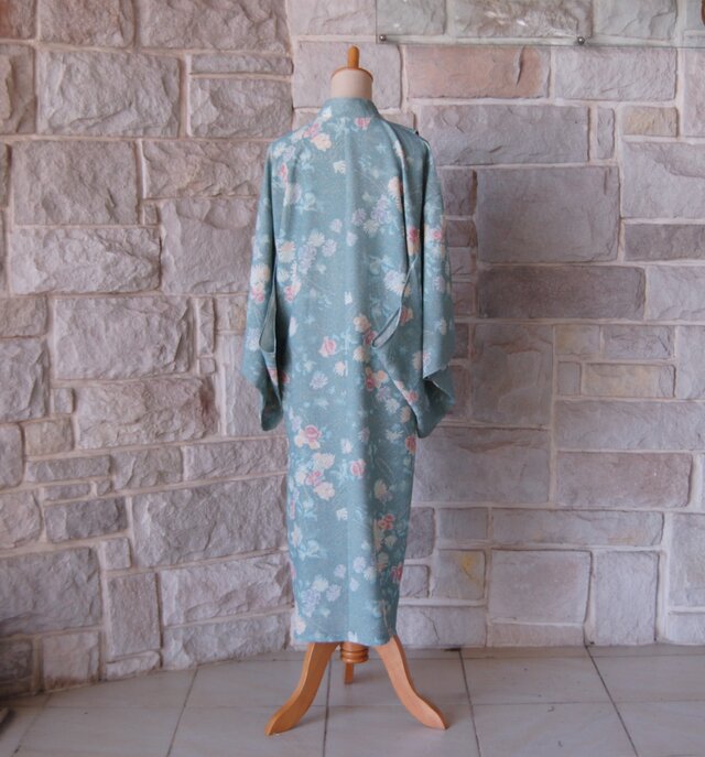 レトロクラシカル 錆浅葱色（さびあさぎいろ、ミルキーグリーン） 着物