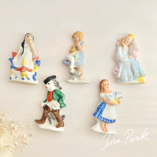 青い鳥と裸足の少女 1994年ドイツ製 アンティークフェーブ グリム童話