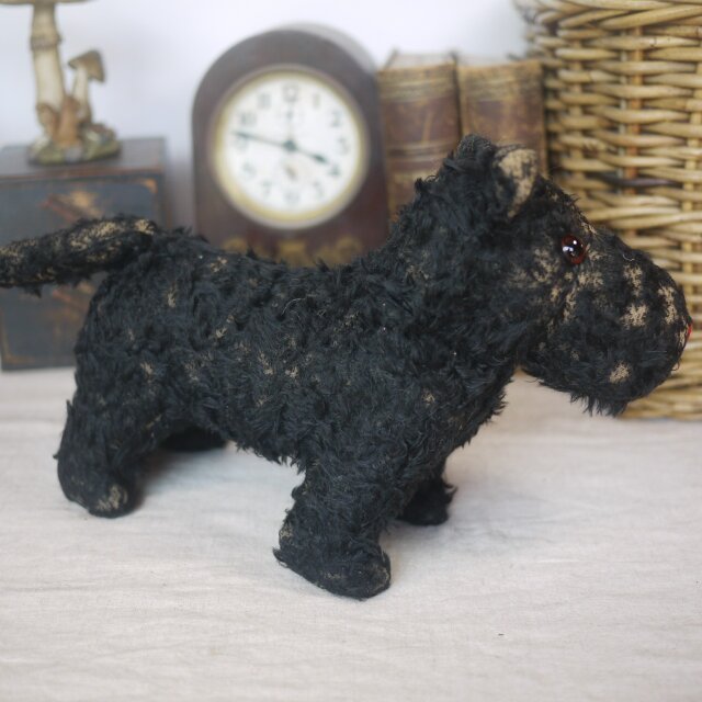 Scoyyt 犬のぬいぐるみ オールドシュタイフ ドイツ | iichi 日々の