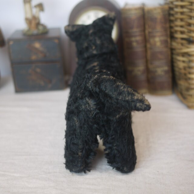 Scoyyt 犬のぬいぐるみ オールドシュタイフ ドイツ | iichi 日々の
