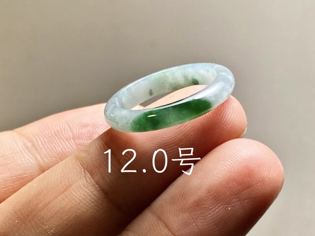 L17-219 氷糯種 辣緑 12.0号 グアテマラ産 A貨 本翡翠 くりぬき リング