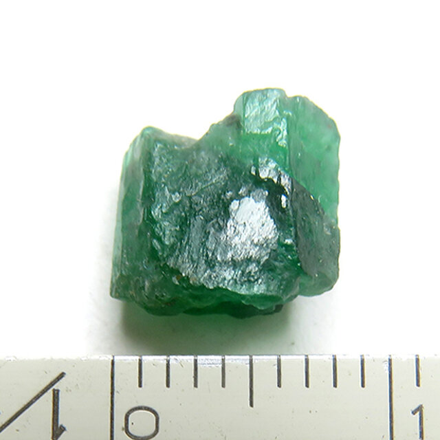 ノンオイル・一点物】心を満たす極上の深緑 ザンビア産エメラルド 結晶
