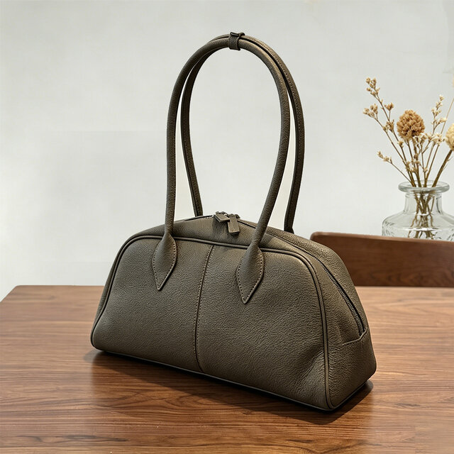 美品 COACH ボストンバッグ レザー グレー 2way 大容量 本革 ボストンバッグ 通勤 レディース 肩掛け 牛革 大容量 バッグ