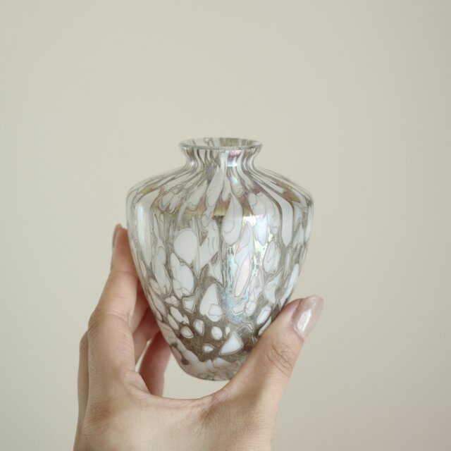 Glass Vase - Royal Brierley | iichi 日々の暮らしを心地よくする