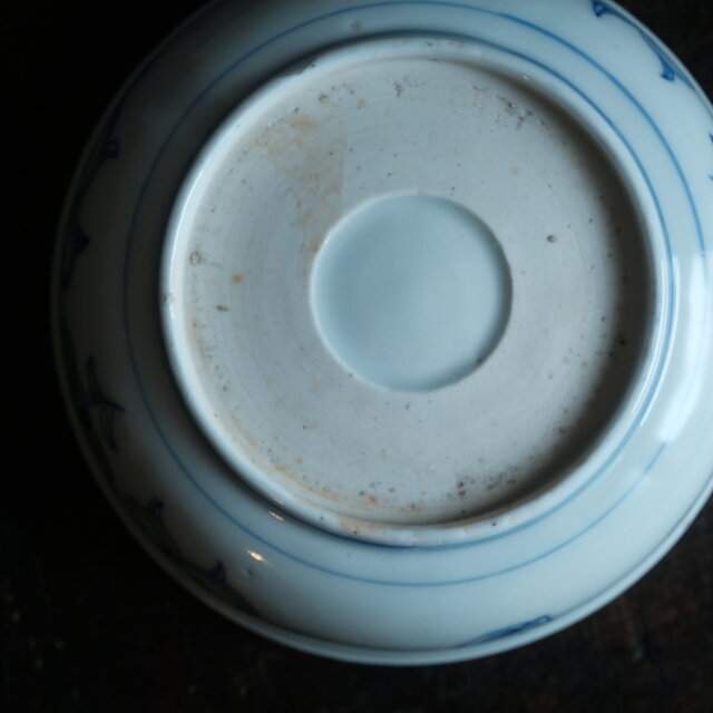 線描きで素敵◇伊万里 松竹梅文染付線描き平鉢 骨董・antiques 蝶々