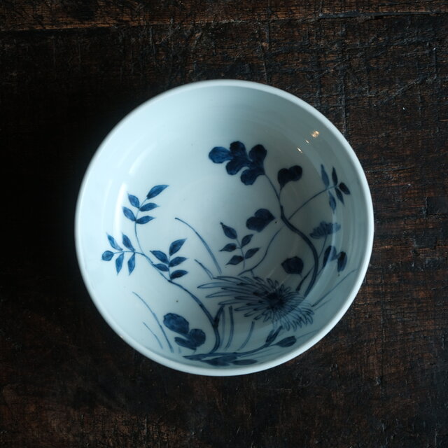鉢■古い花唐草紋赤絵染付 青海波 五重塔 三つ鉢 時代物 骨董品（江戸後期）■ 鉢□古い花唐草紋赤絵染付 青海波 五重塔 三つ鉢 時代物 骨董品（江戸
